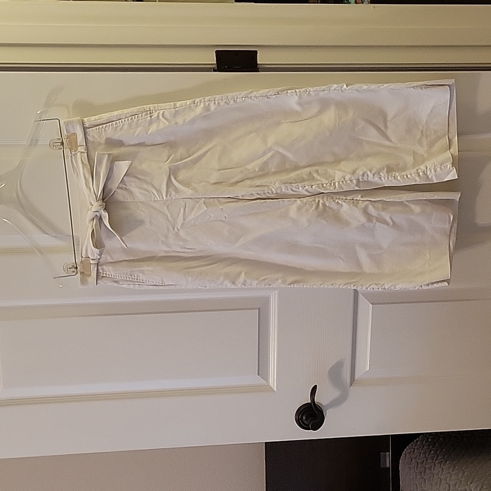 Banana Republic Cream Wide Leg Pants with Tie Waist